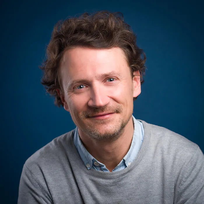 Charles - L'as des lives - Équipe Mogador Studios Paris