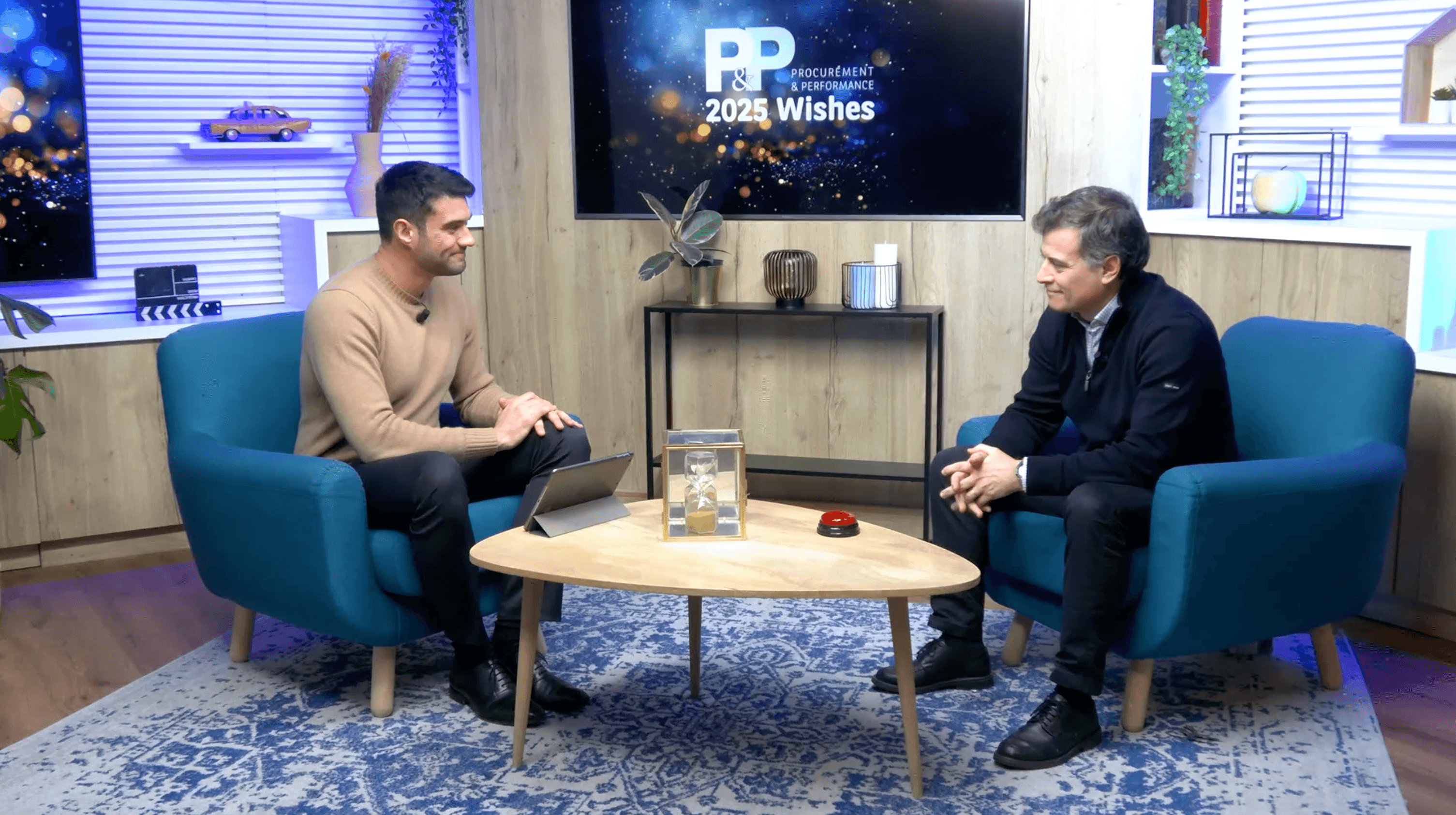 Studio Le petit Jab - Studio TV pour les créateurs - Location plateau TV Paris Mogador Studios