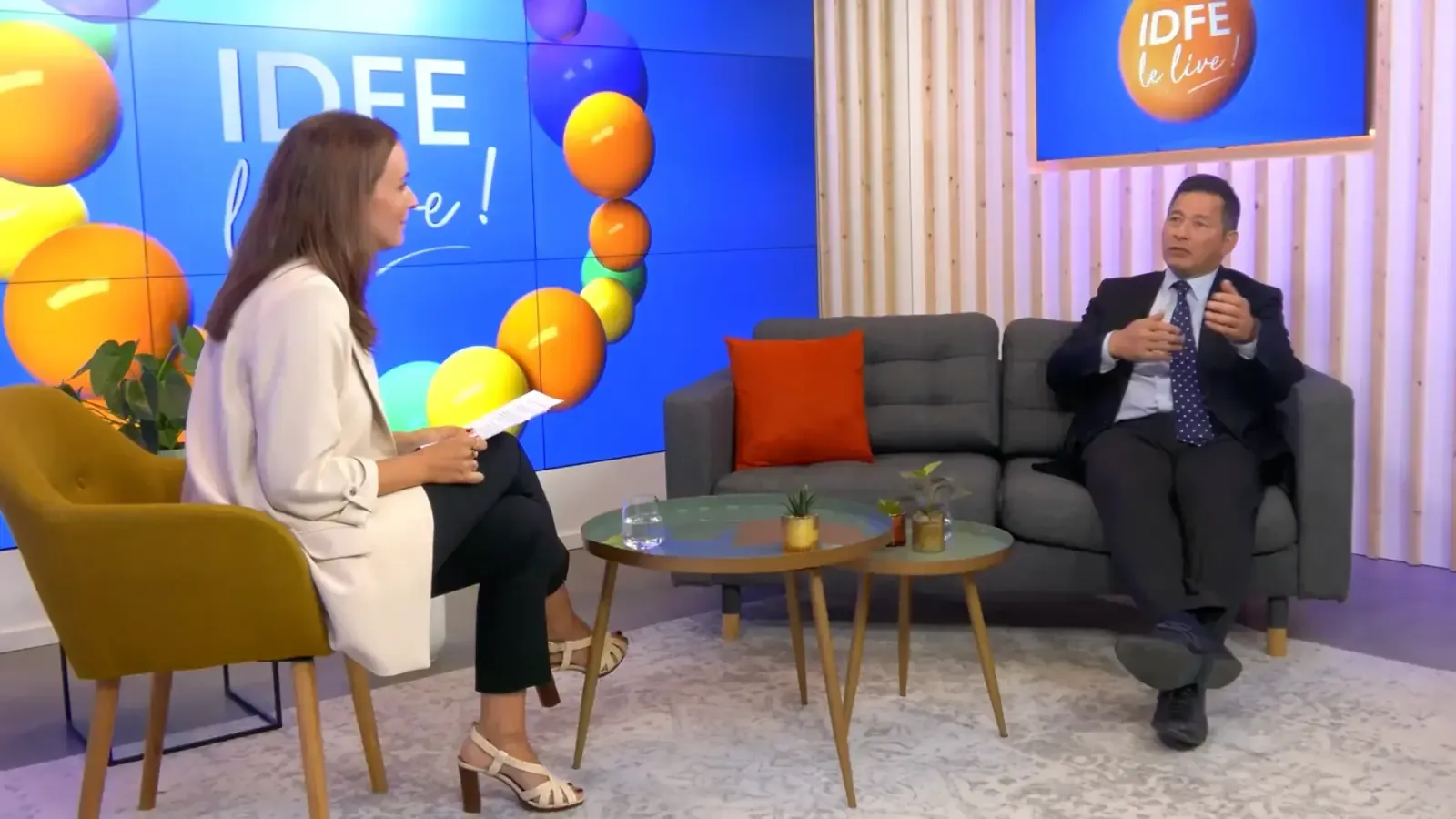 Studio Le Talk Mogador Studios Paris - Plateau TV Corporate - Vue 13