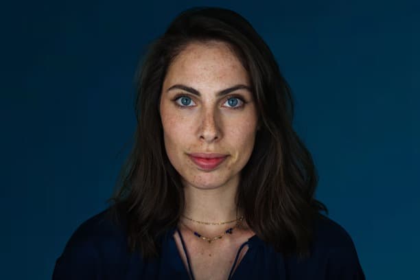 Naëlle - L'harmonie - Équipe Mogador Studios Paris